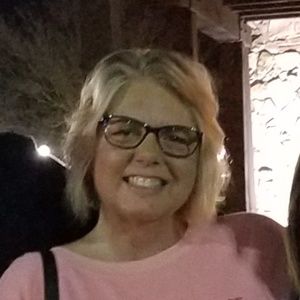 Meet your Posher, Tonya